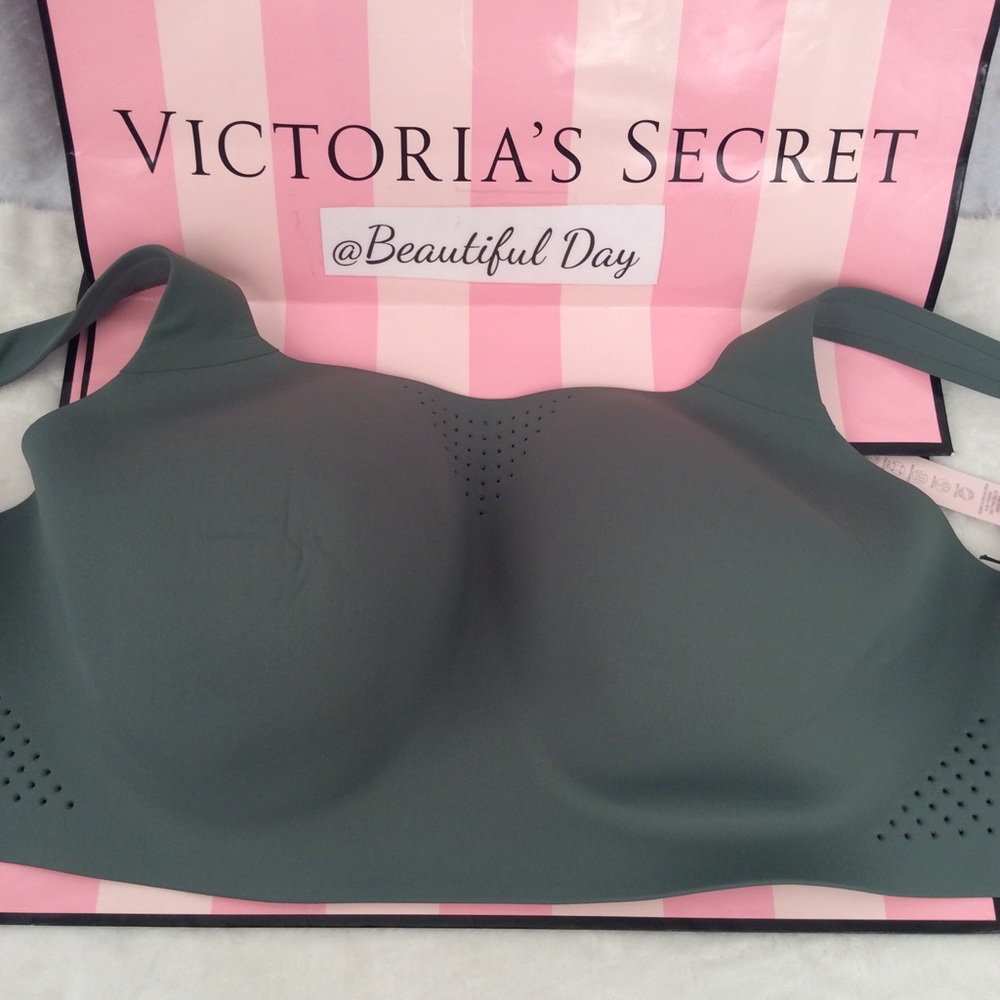 Victoria’s Secret Sport Bra